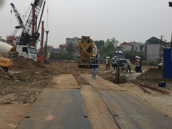 Dự án đang tiếp tục tục thi công móng