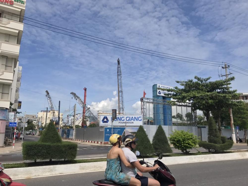 Dự án đang san lấp mặt bằng