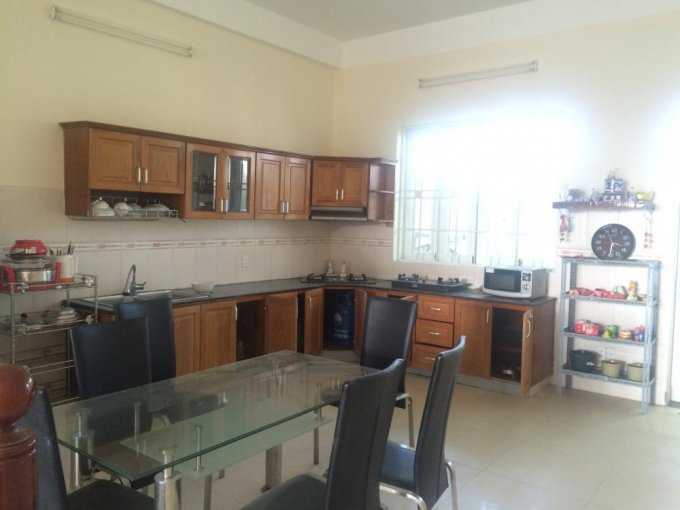 Liền kề Làng Việt Kiều Phong Phú 13E 2