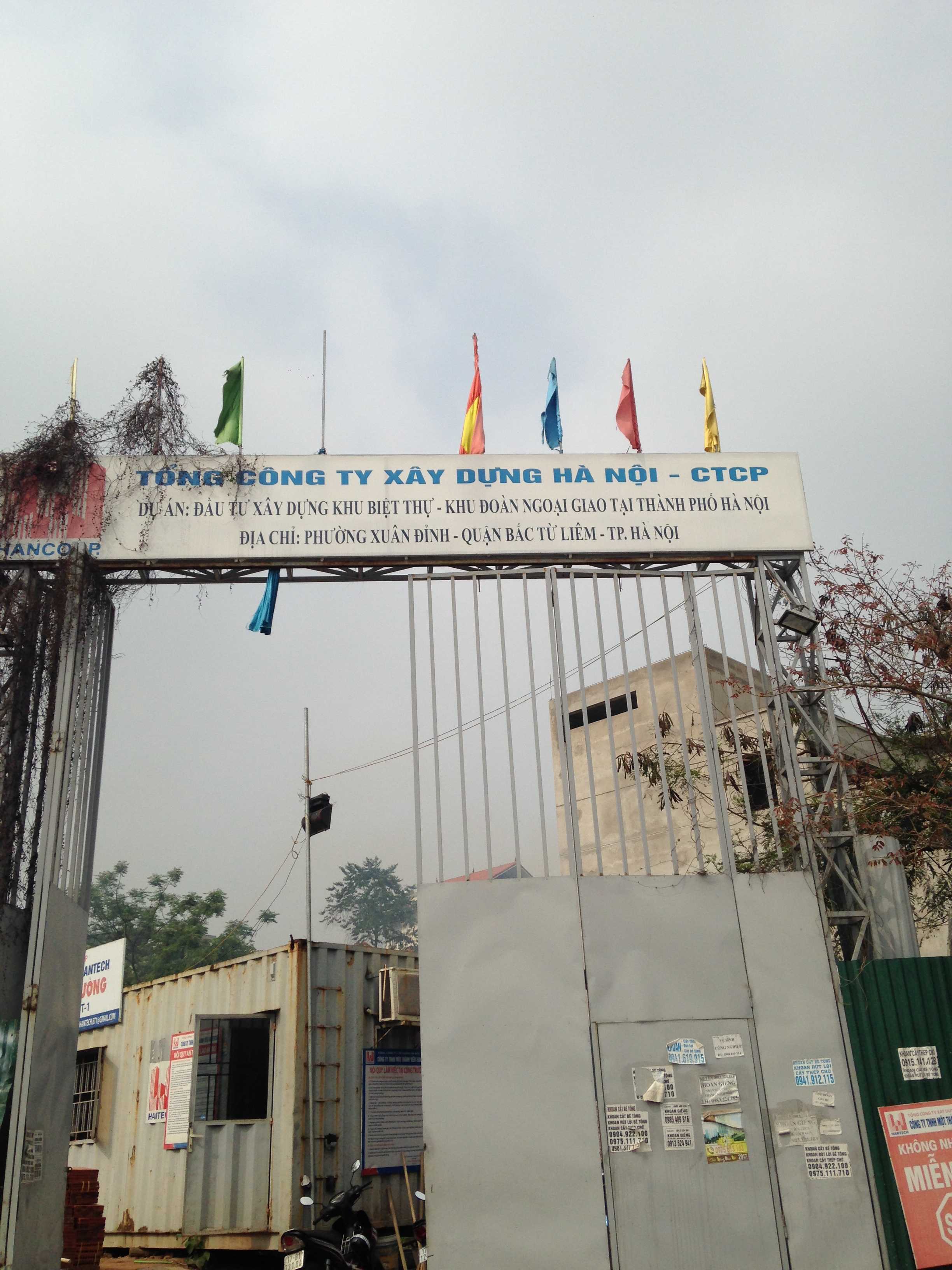 Khu BT1, BT2 có căn xong thô, có căn đang xây dựng