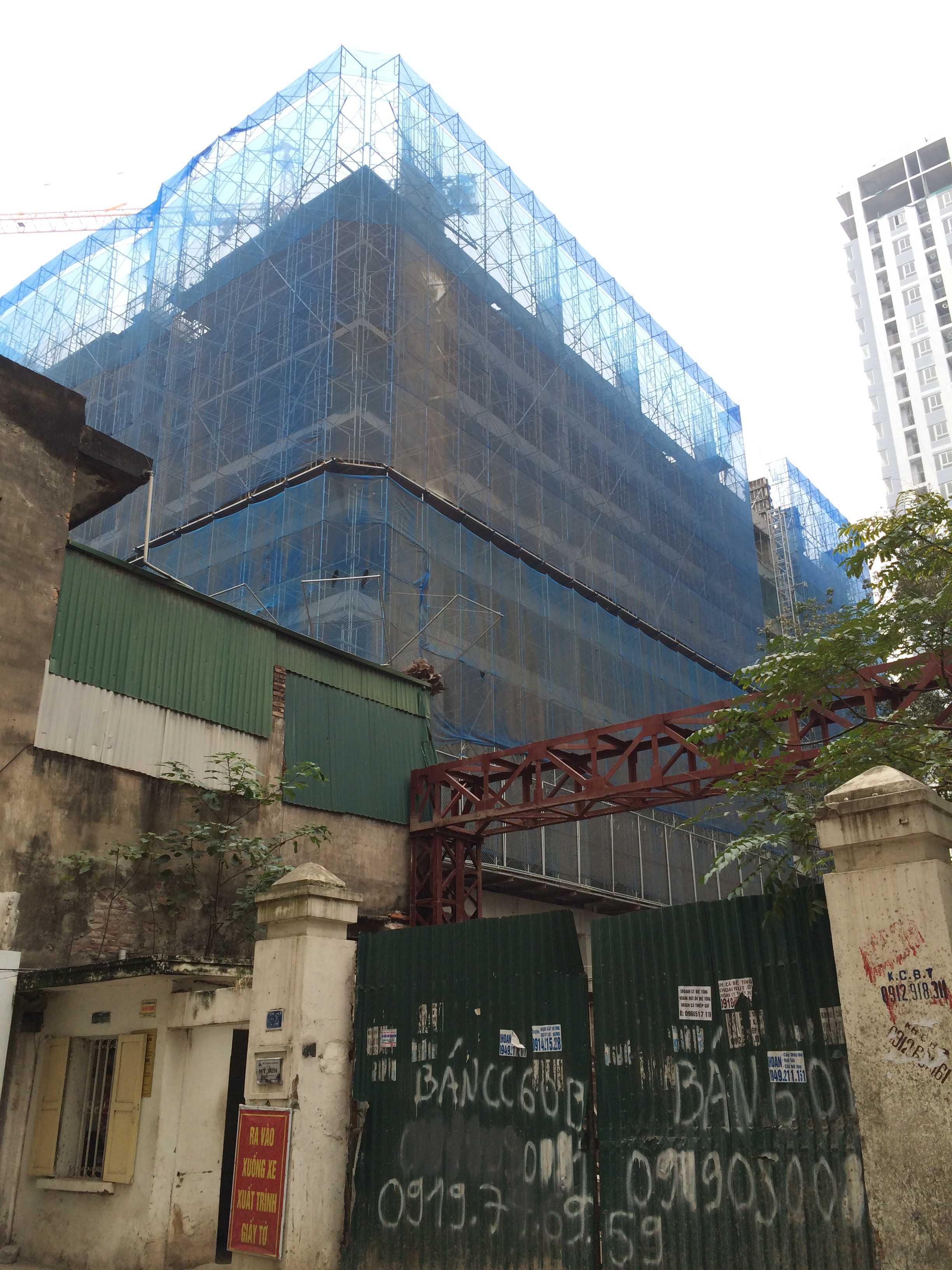 Dự án đang thi công tới mặt sàn tầng 9