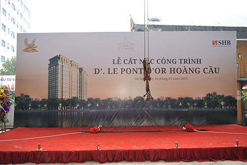 Dự án được cất nóc