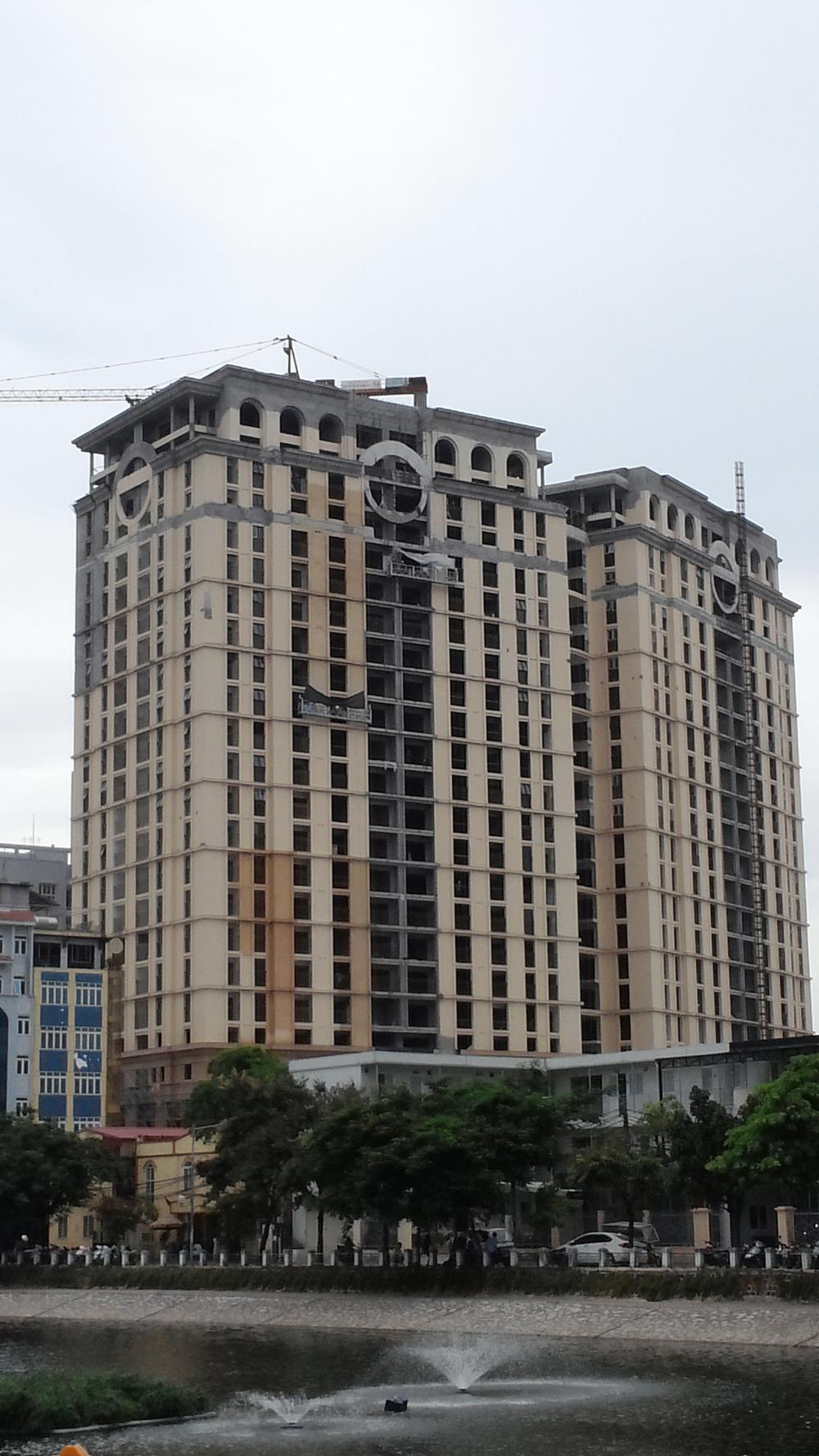 Dự án đang tiếp tục hoàn thiện mặt ngoài