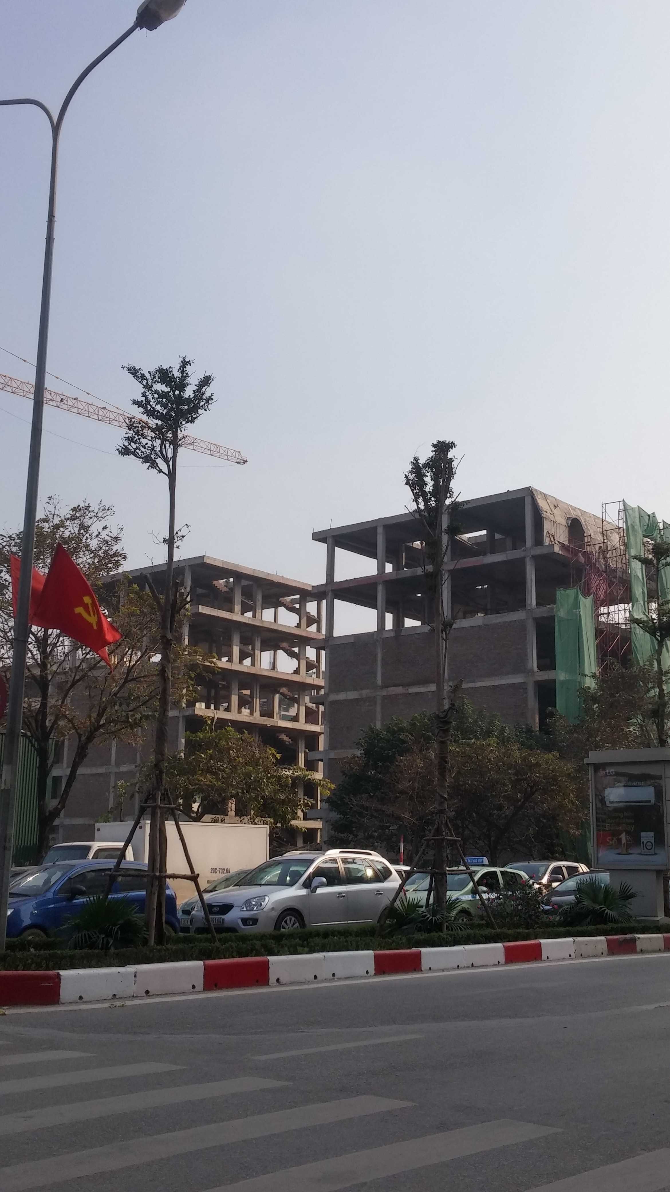 Dự án đang tiếp tục thi công các khối liền kề