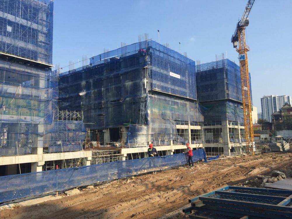 Tòa A và B đang hoàn thành xây dựng kết cấu dầm sàn tầng 6