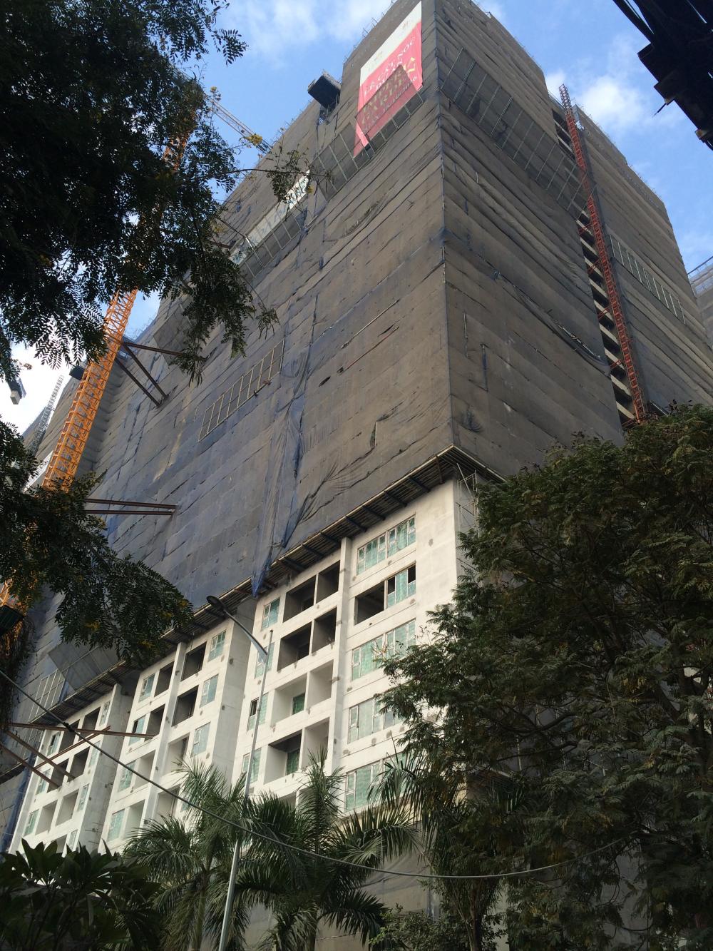 Dự án đã cất nóc, đang sơn