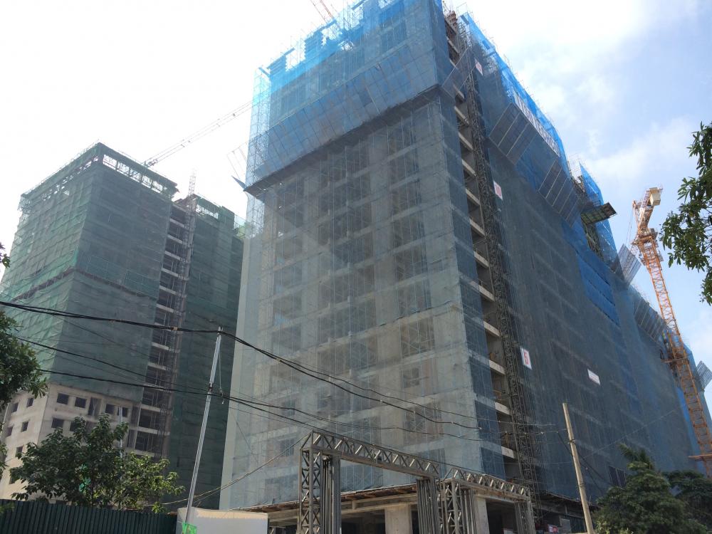 Hai tòa mặt đường Phú Lãm đã cất nóc, các tòa còn lại đang hoàn thiện các tầng cuối cùng