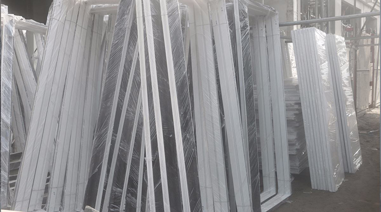 Lắp cửa căn hộ