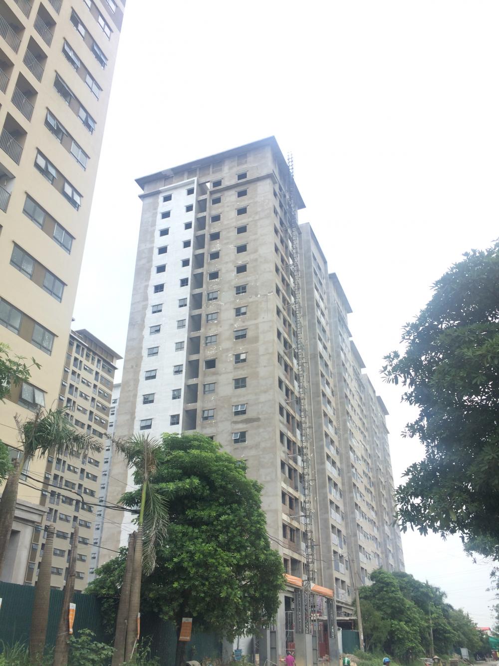 2 tòa đã hoàn thiện, còn lại thì chưa sơn