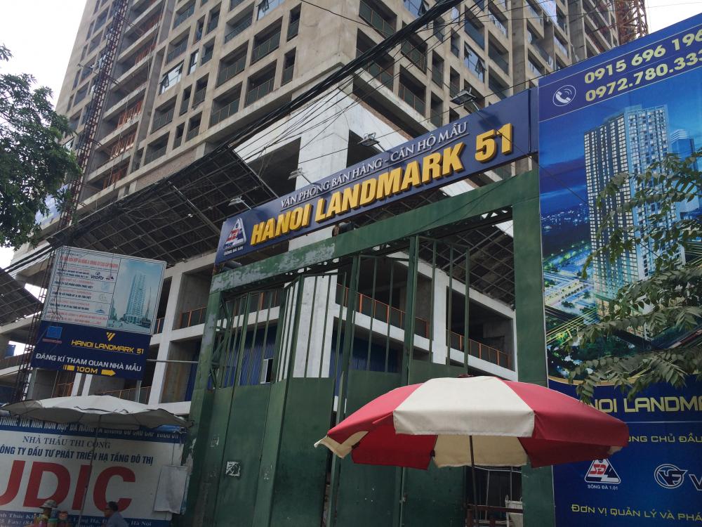 Dự án đang tiếp tục thi công mặt sàn tầng 34