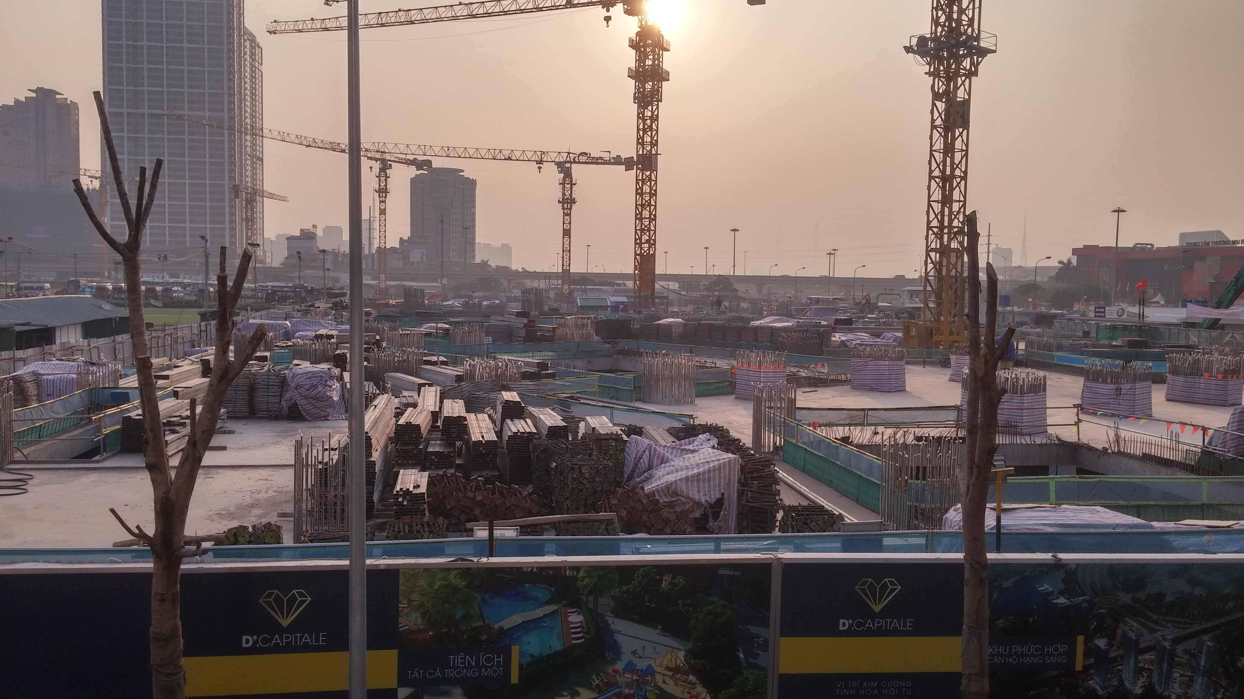 Dự án vẫn đang thi công mặt sàn tầng 1