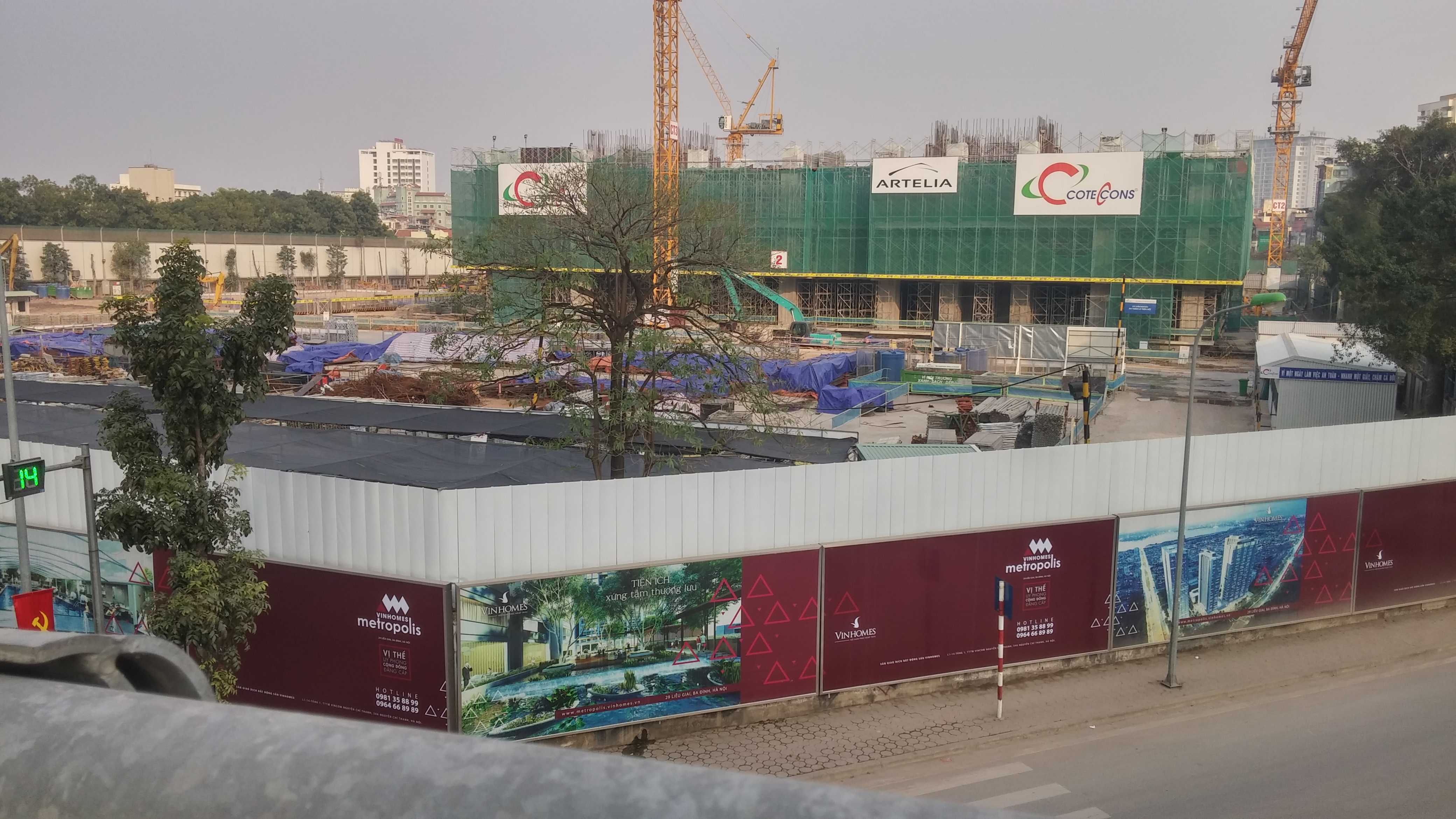 Dự án đang thi công tới mặt sàn tầng 4