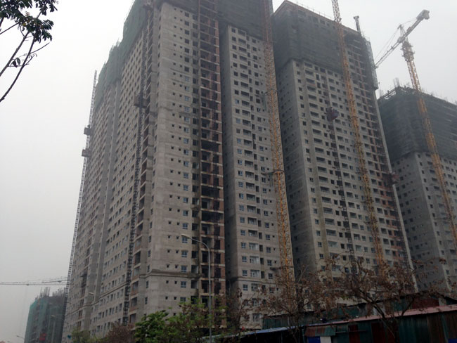 Đang hoàn thiện mặt ngoài