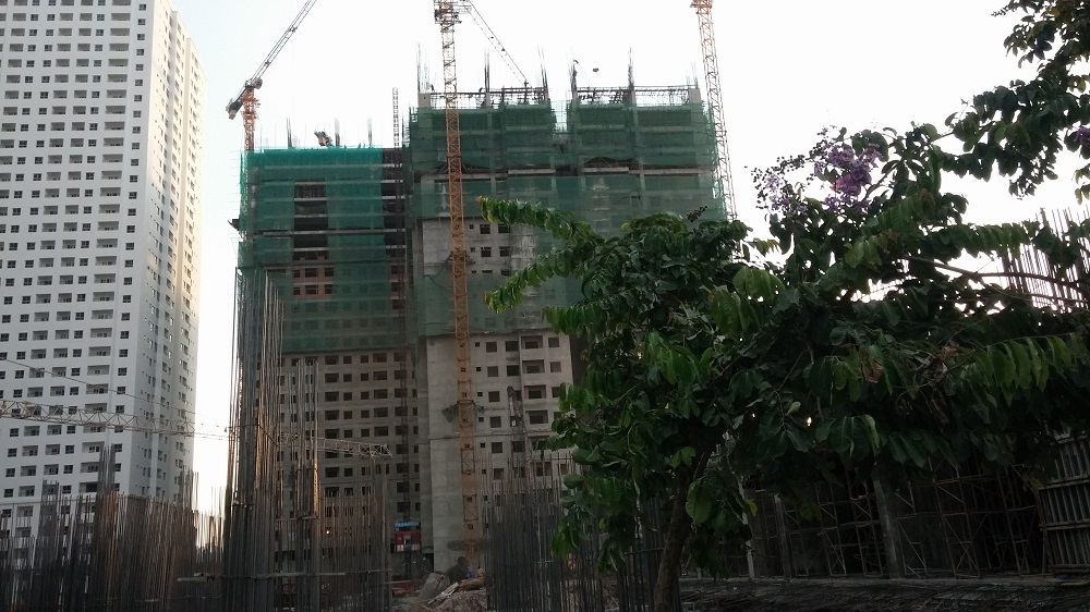 Dự án đang hoàn thiện mặt ngoài để bàn giao