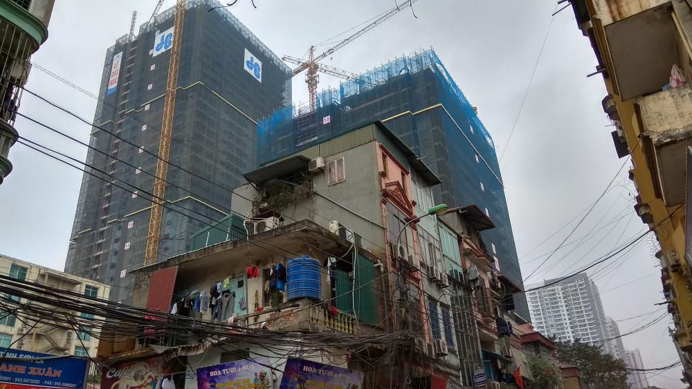 Dự án đã cất nóc