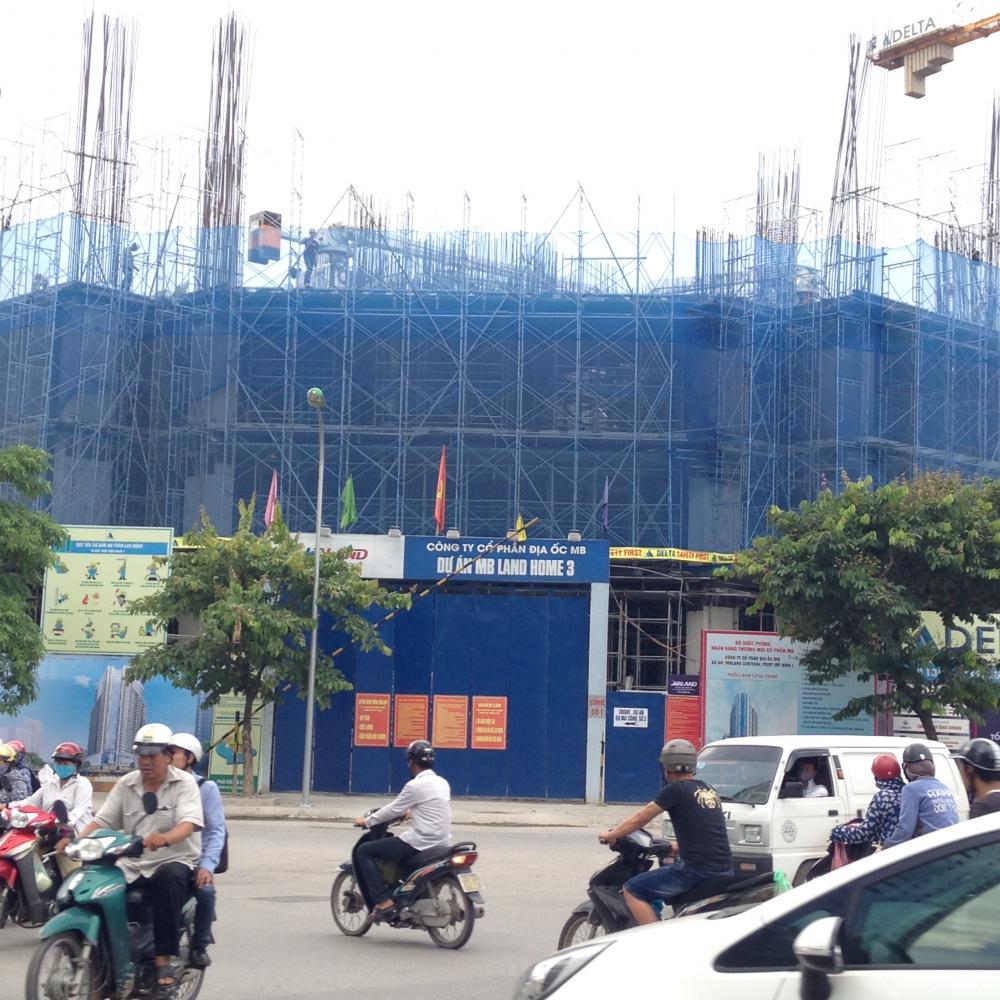 Dự án đang đổ mái tầng tầng 4, dự kiến 10 ngày hoàn thành 1 tầng, tòa nhà cao 30 tầng