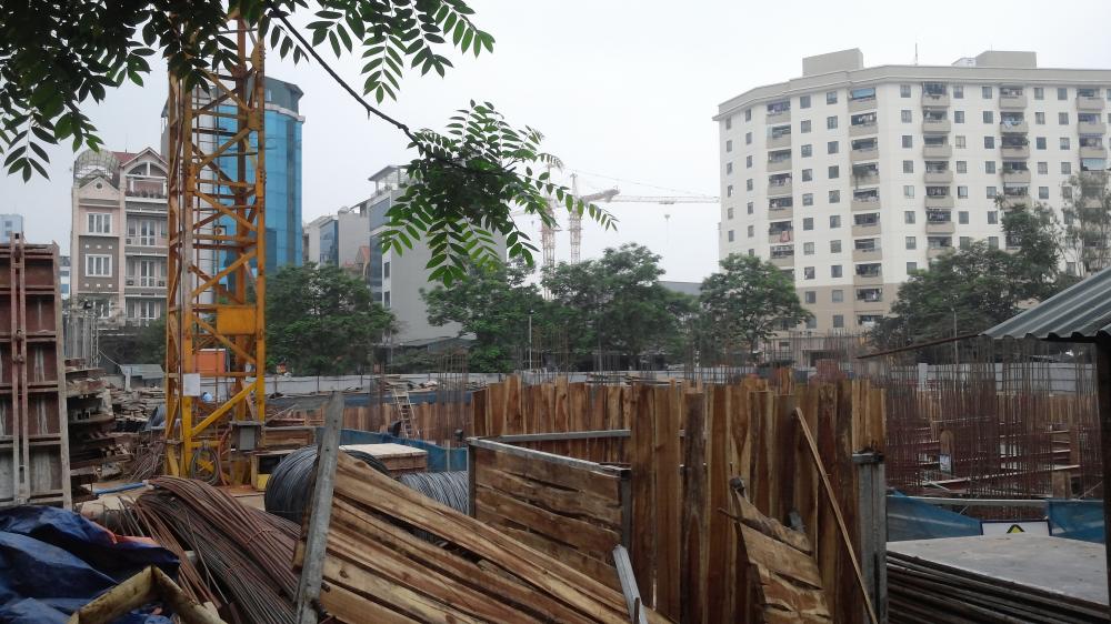 Đang thi công tầng hầm