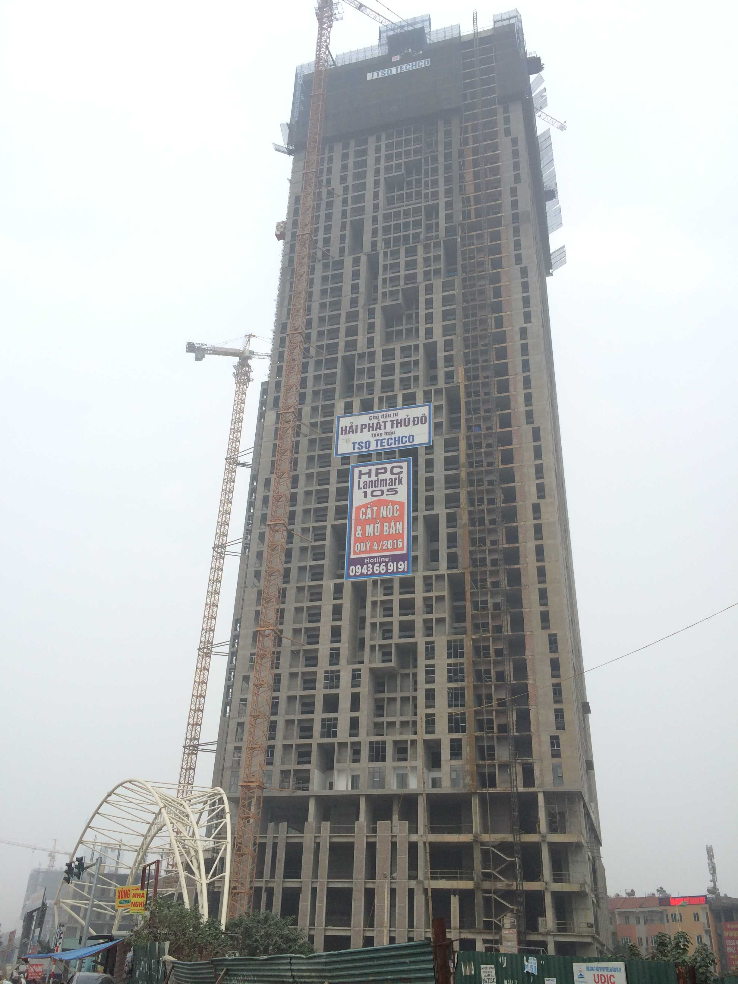 Dự án đã cất nóc