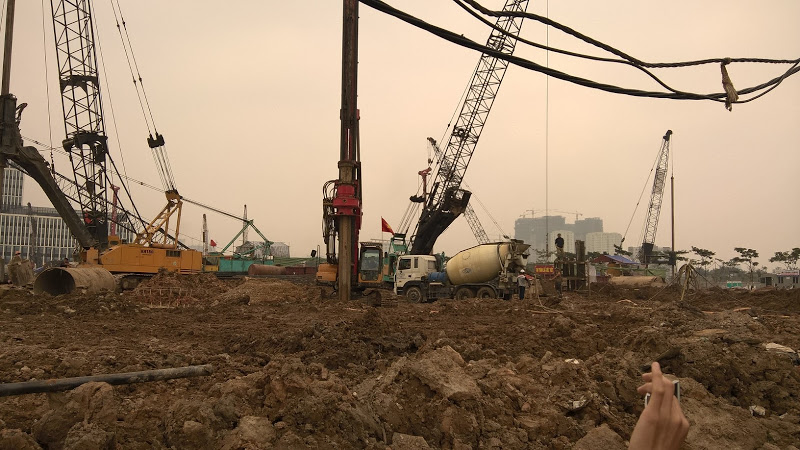 Chung cư An Bình City đang trong quá trình khoan cọc nhồi và xây móng dự án.