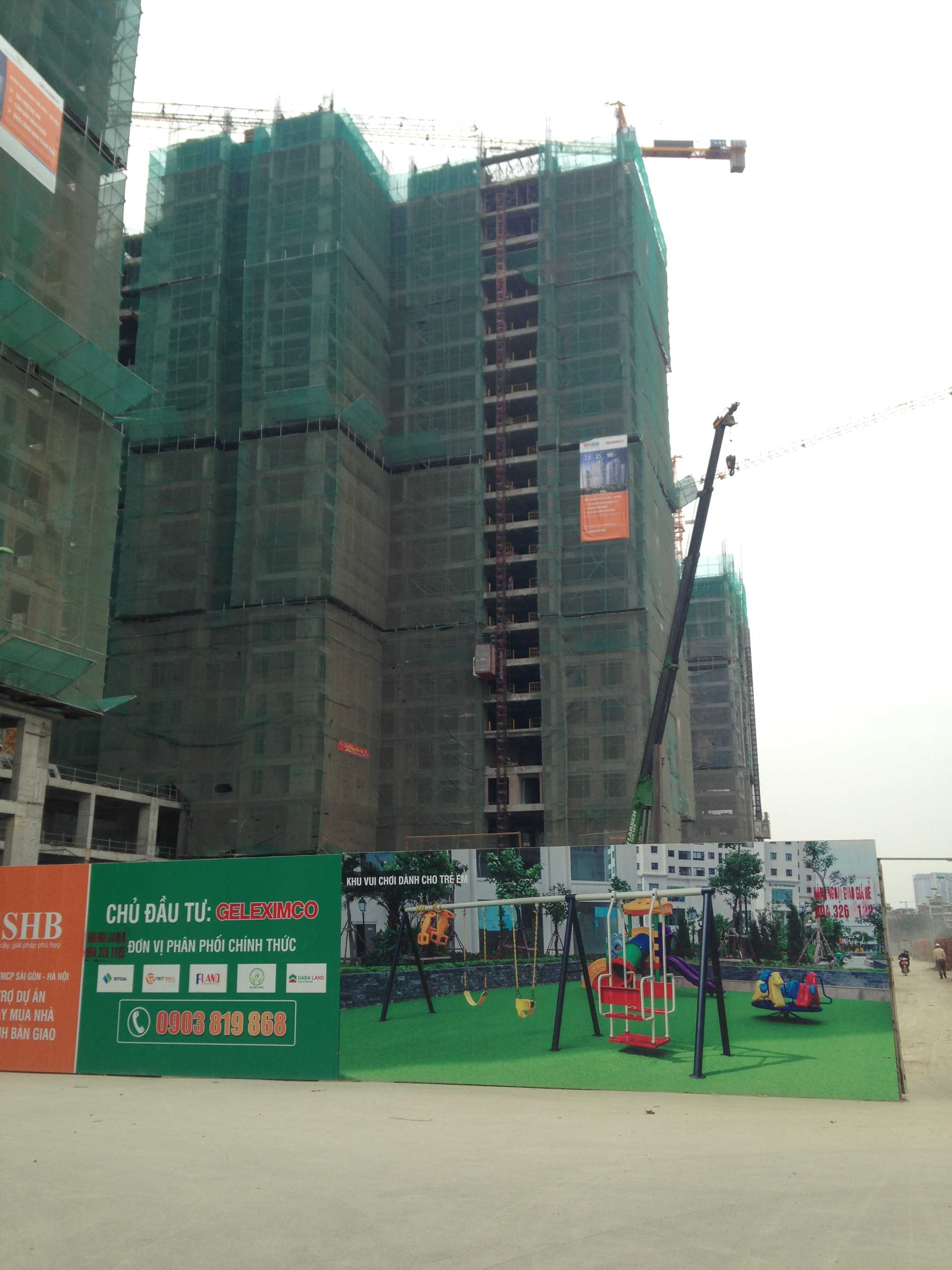 Dự án có 8 tòa, các tòa đang thi công tới mặt sàn từ tầng 9-22