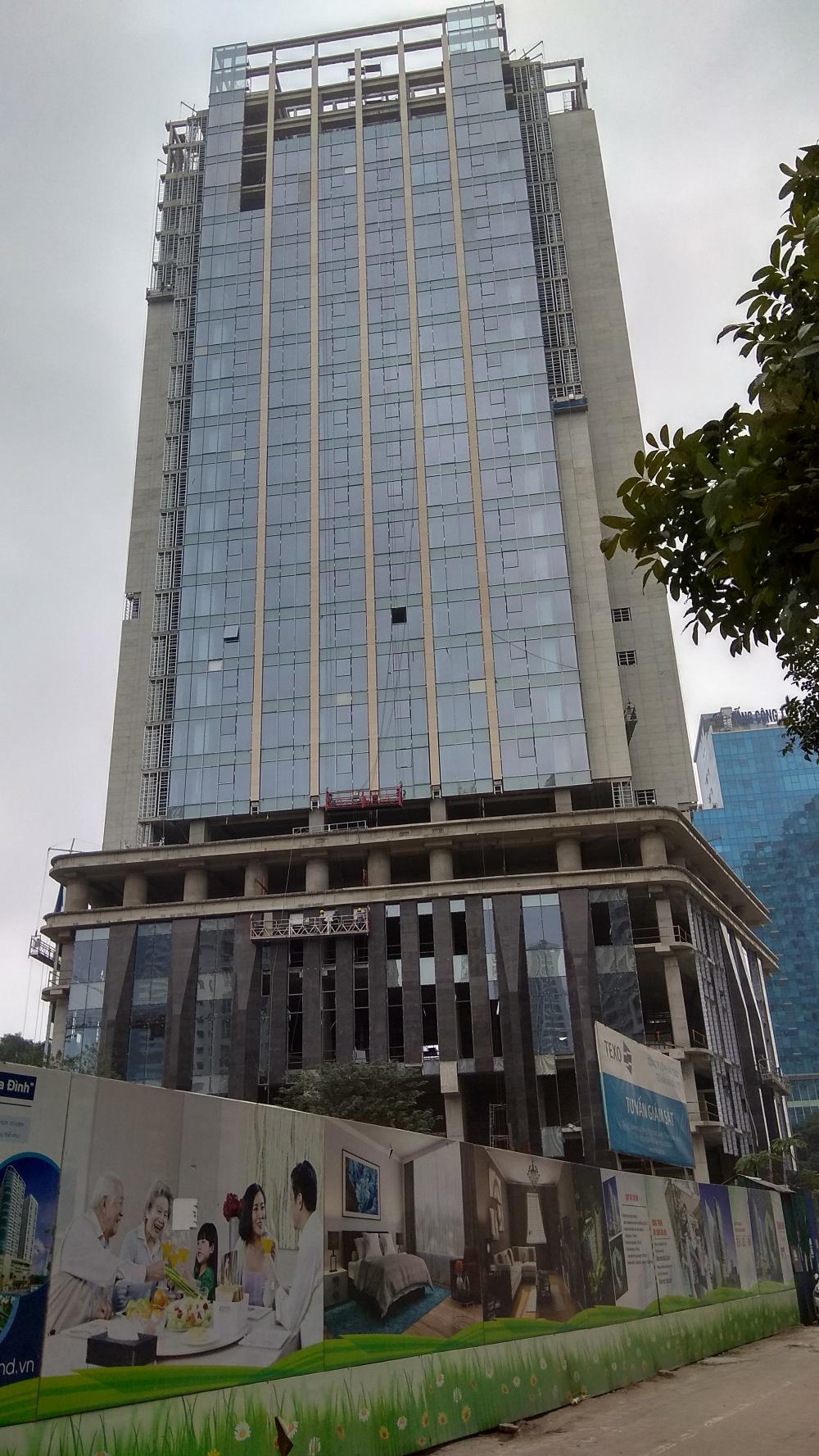 Dự án đang lắp đặt cửa kính