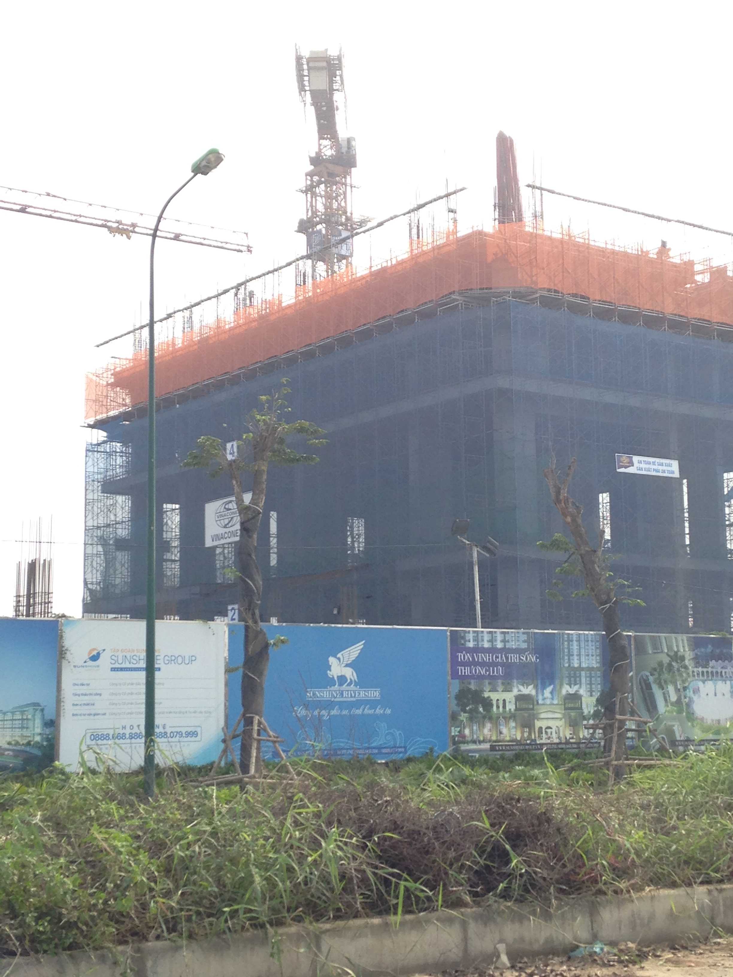 Hai tòa thi công tới tầng 6, còn lại đang thi công hầm