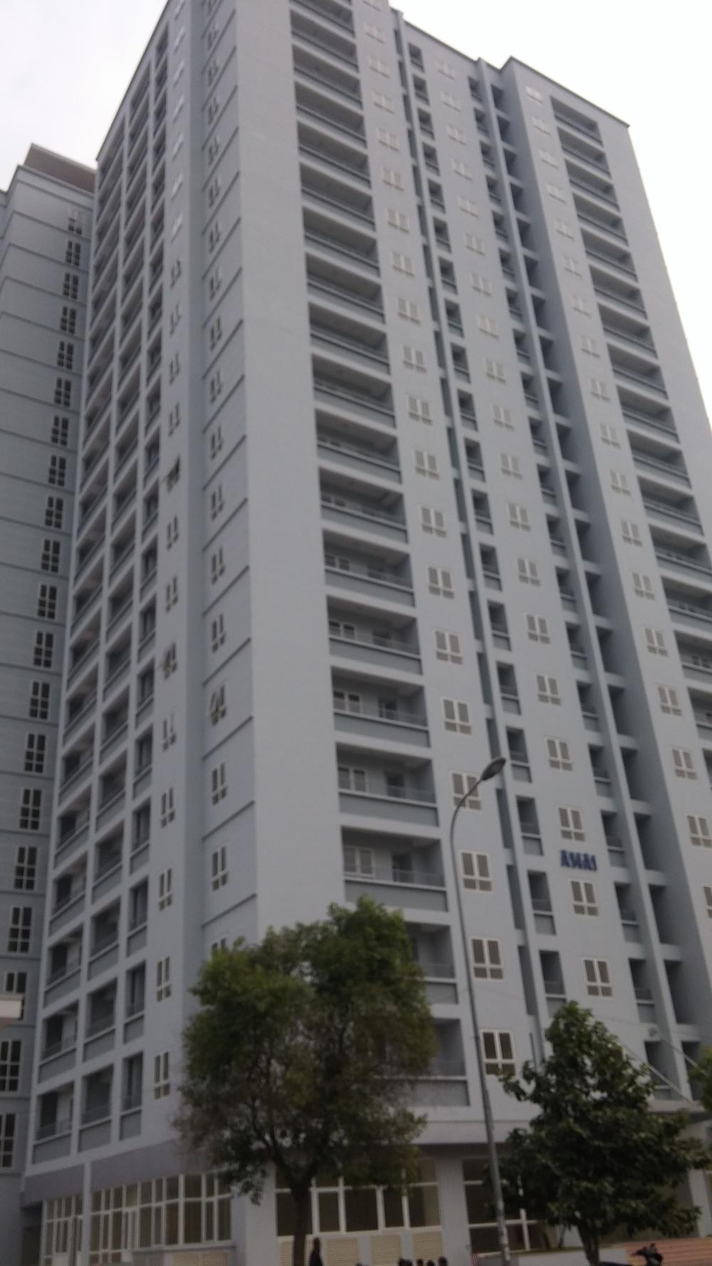 Một tòa đang bàn giao