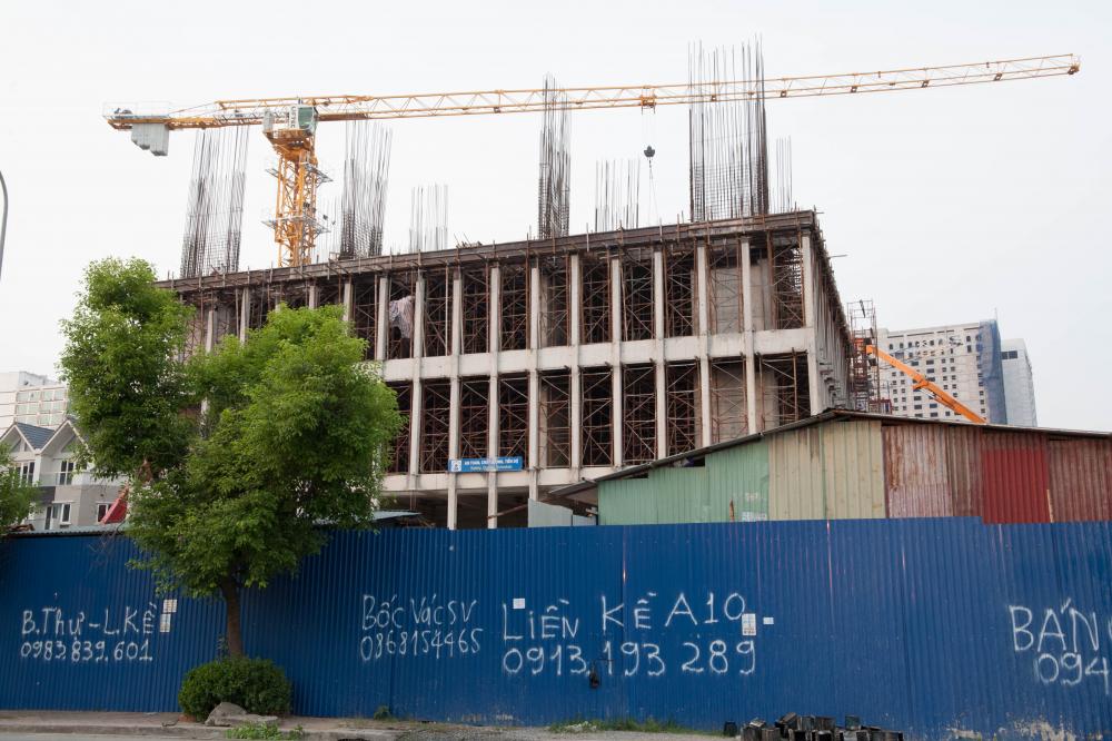 Dự án trên lô đất A10 đang thi công tới mặt sàn tầng 4