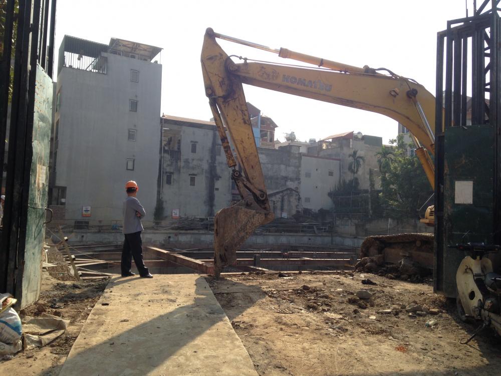 Dự án đang tiếp tục thi công móng, hầm