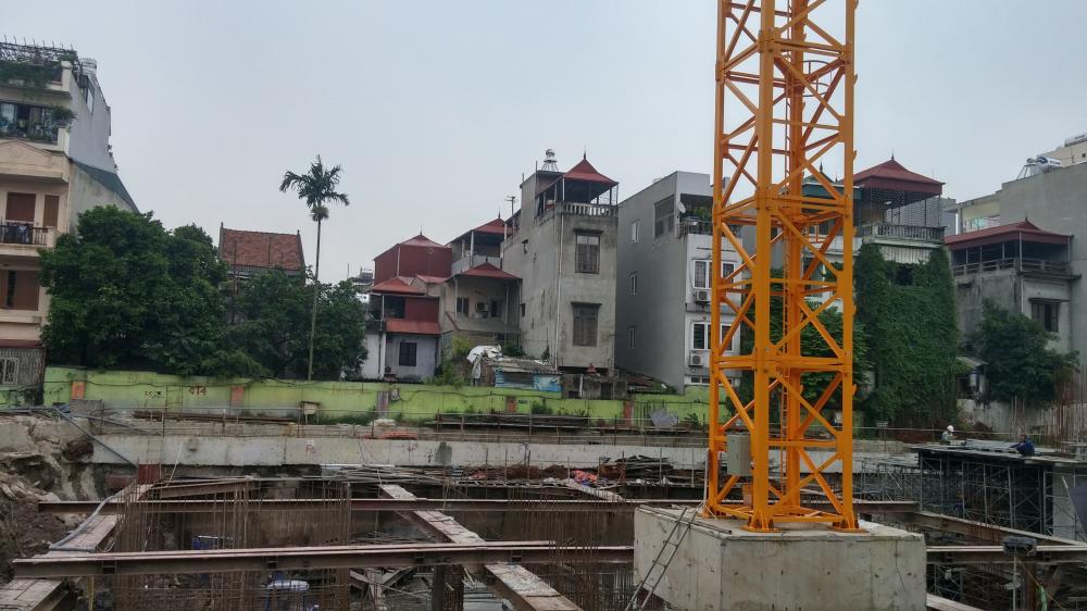 Dự án đang thi công móng, hầm