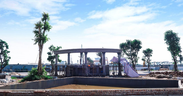 Hệ thống nhạc nước bao quanh lõi ánh sáng