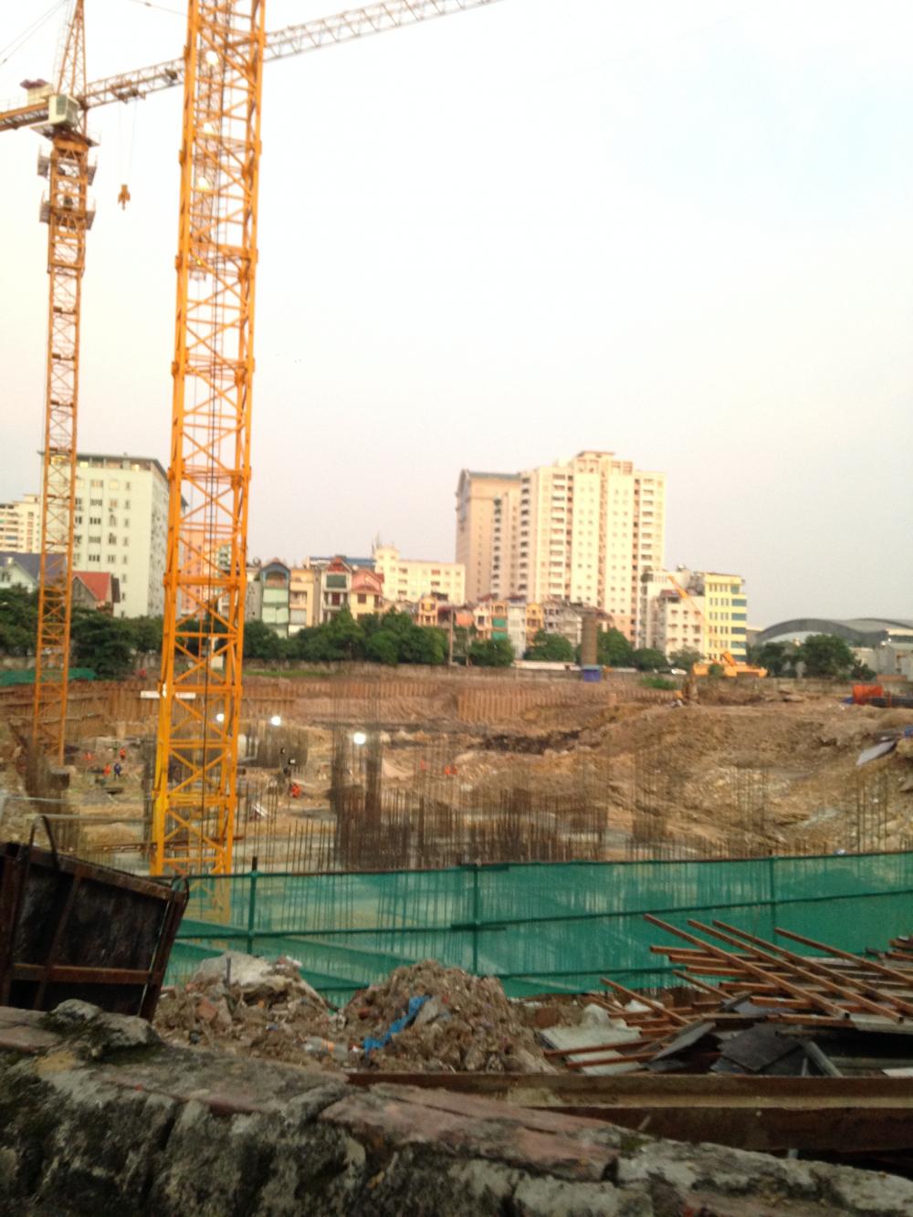 Dự án đang thi công mặt bằng và hầm