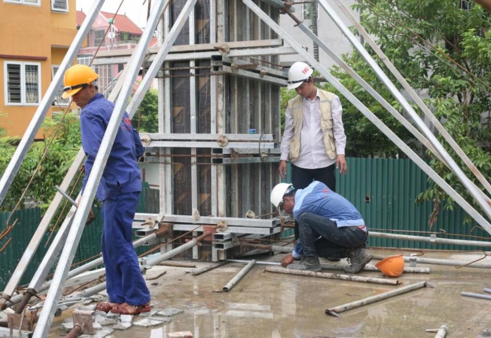 Dự án đang thi công mặt sàn tầng 1