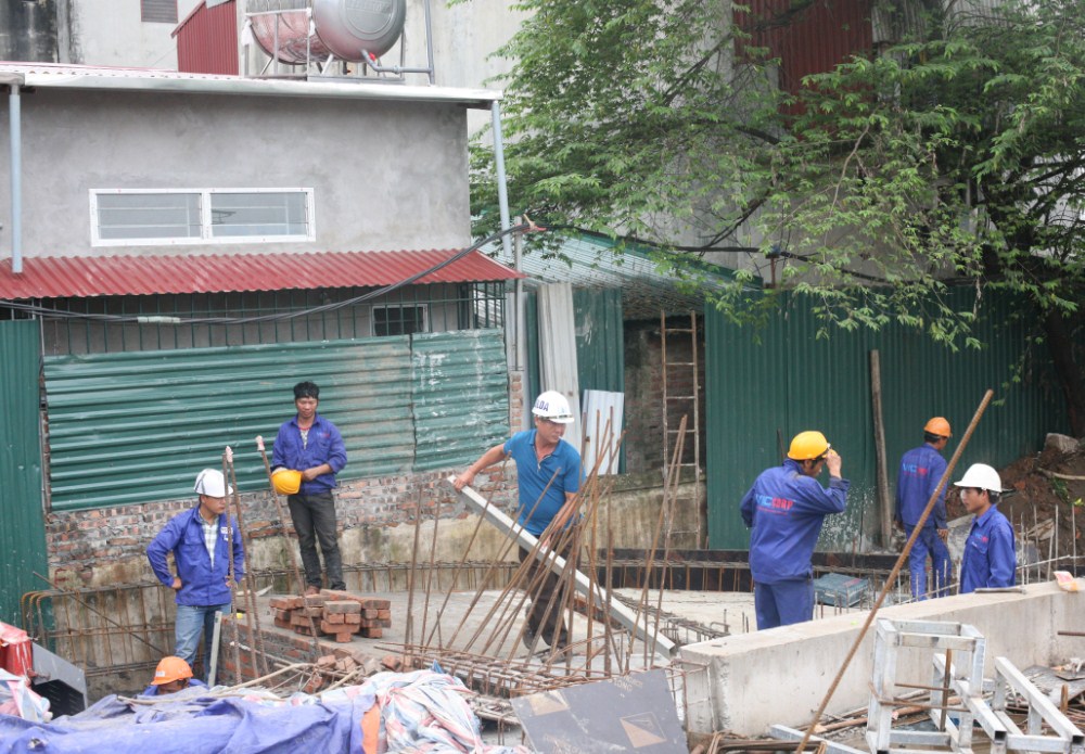 Dự án đang thi công mặt sàn tầng 1