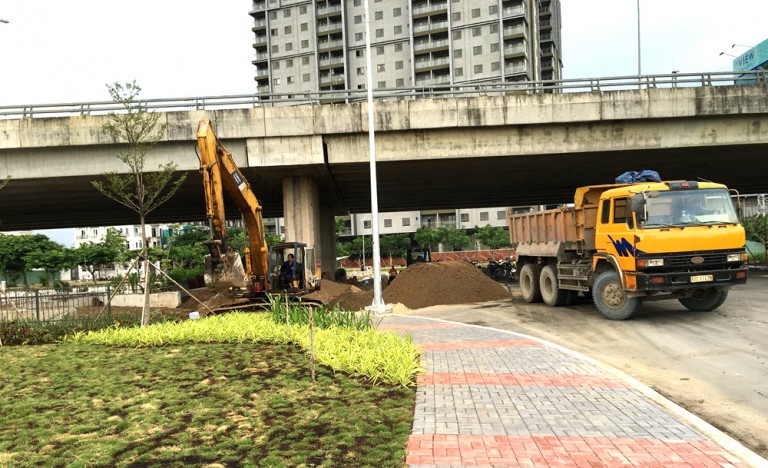 Đường nội bộ kết nối khu Dockland, siêu thị Big C đường Nguyễn Thị Thập đã được tráng nhựa