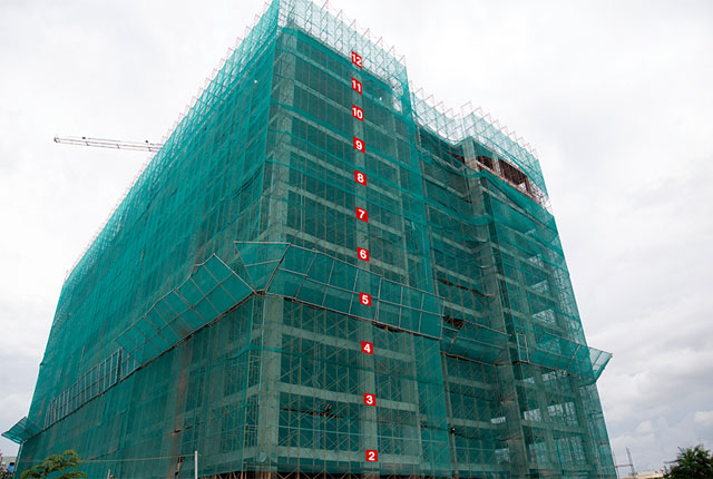 Đang thi công tầng 12