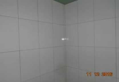 Dự án đang được ốp gạch căn hộ tầng 11