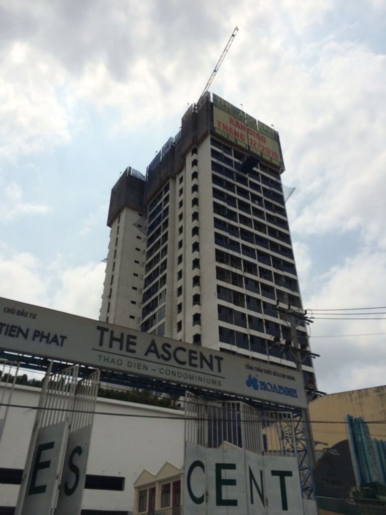 Dự án vẫn đang trong giai đoạn hoàn thiện bên trong