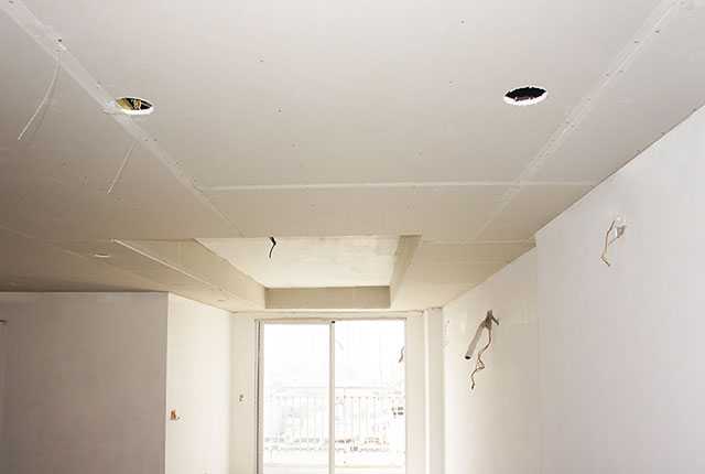 Tiếp tục hoàn thiện block A1Thi công trần thạch cao tầng 15 - block A