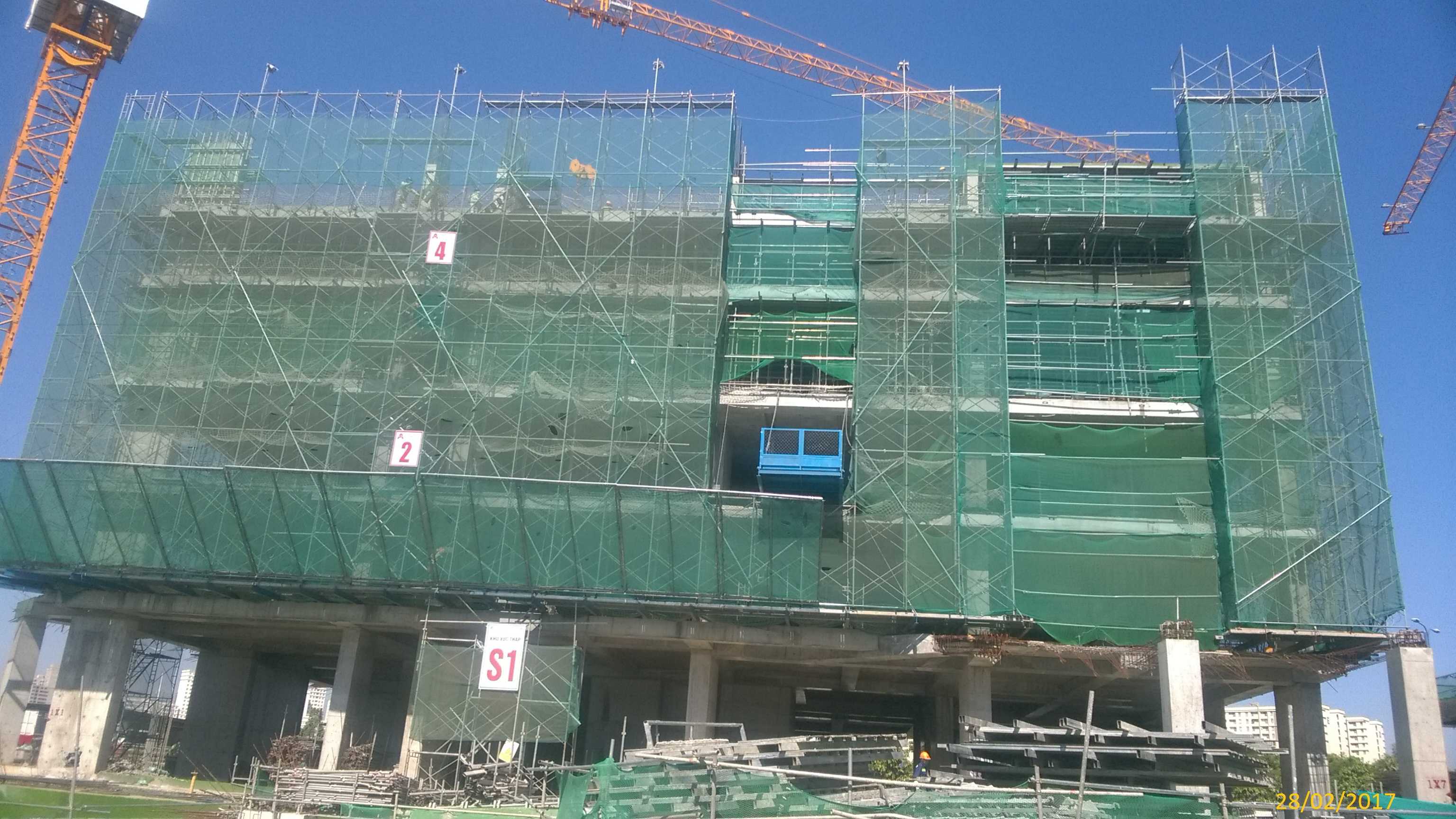 Thi công tầng 6 - Tháp S1