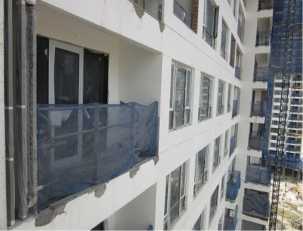 Dự án đang sơn tường ngoại thất tầng 31