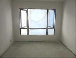 Dự án đang lắp đặt cửa sổ kính tầng 31