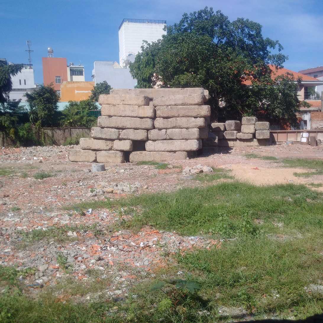 Dự án đang san lấp mặt bằng