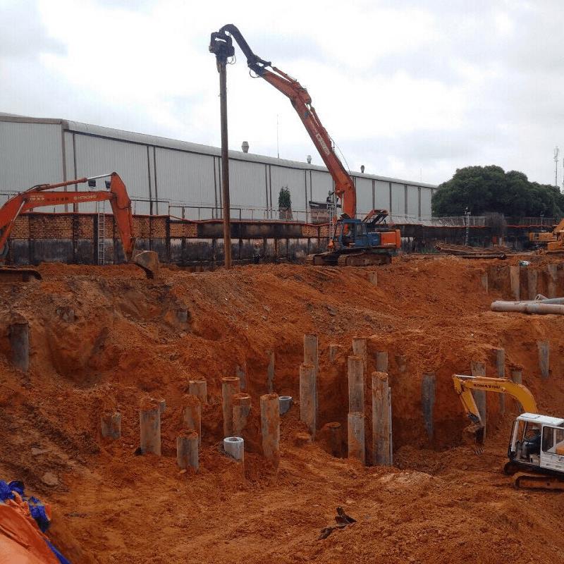 Block A đang triển khai ép cọc