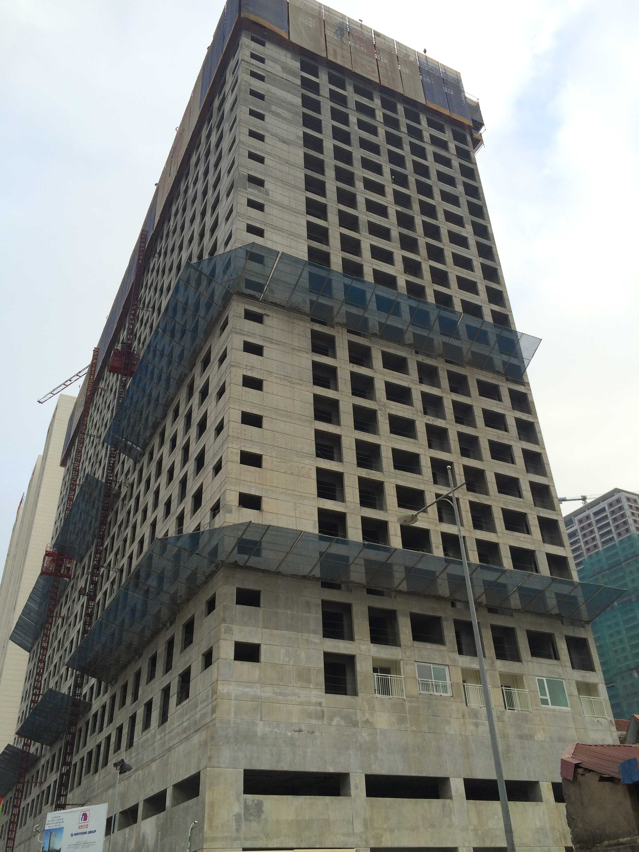 Tòa CT7 đang xây dựng đến mặt sàn tầng 26