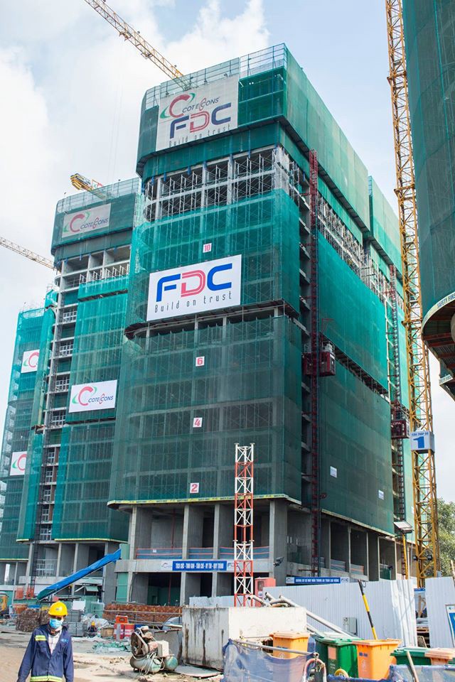 Tòa Aqua 2: Đến sàn tầng 17, đang thi công tầng 18.