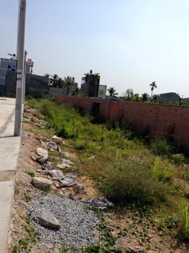 Dự án đã hoàn thiện hạ tầng, đang xây dựng dãy nhà phố