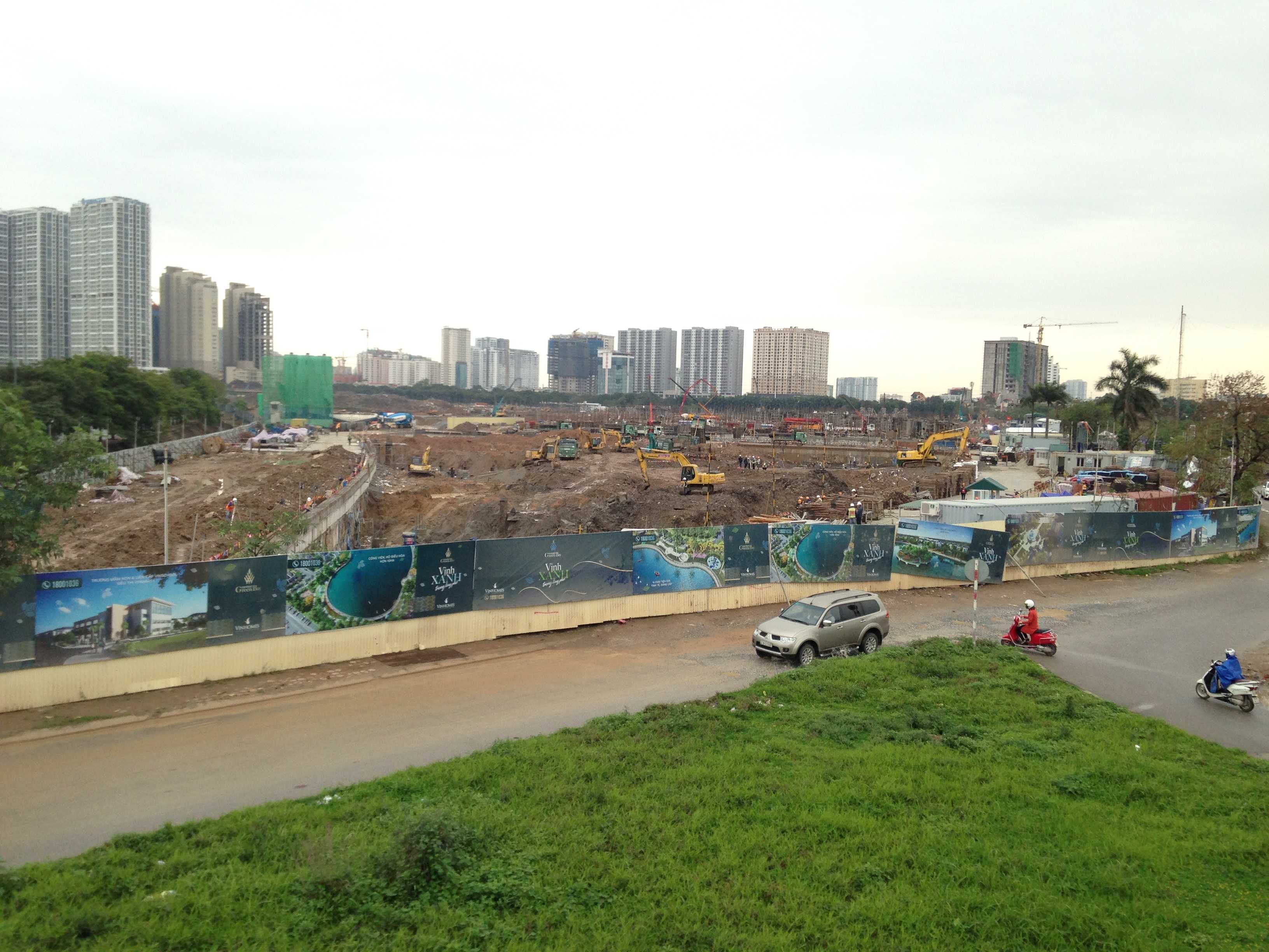 Dự án đang thi công hầm và tầng 1